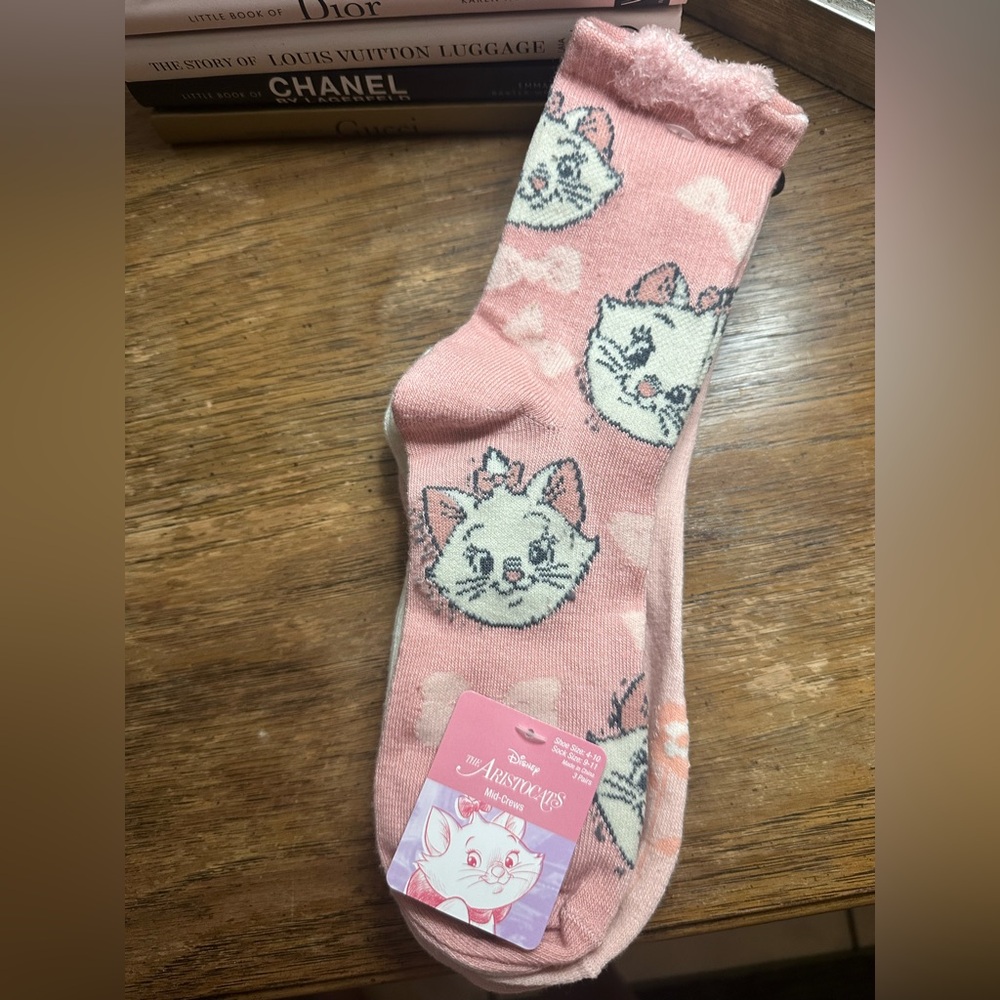 Disney Aristocats Pink Cat Socks